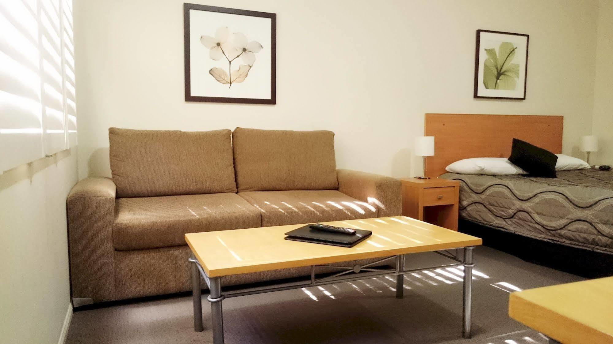 Country Roads Motor Inn Goondiwindi Luaran gambar